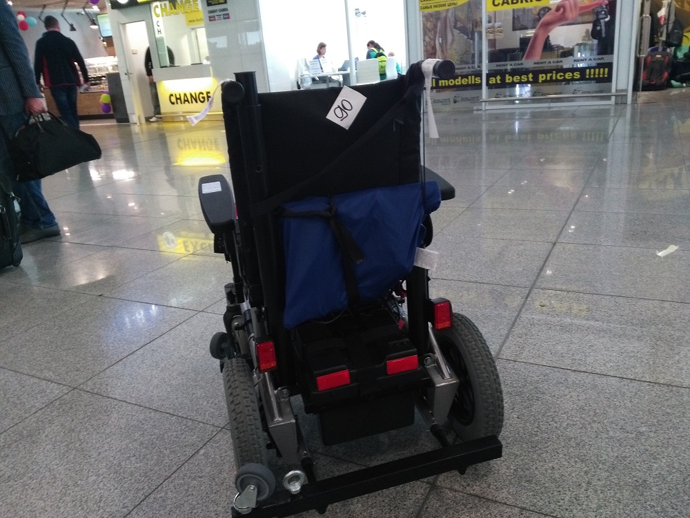 Инвалидное кресло-коляска Savva CLOU